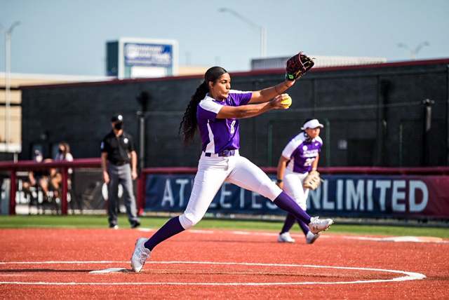 The purple team's Aleshia Ocasio, in Season One.